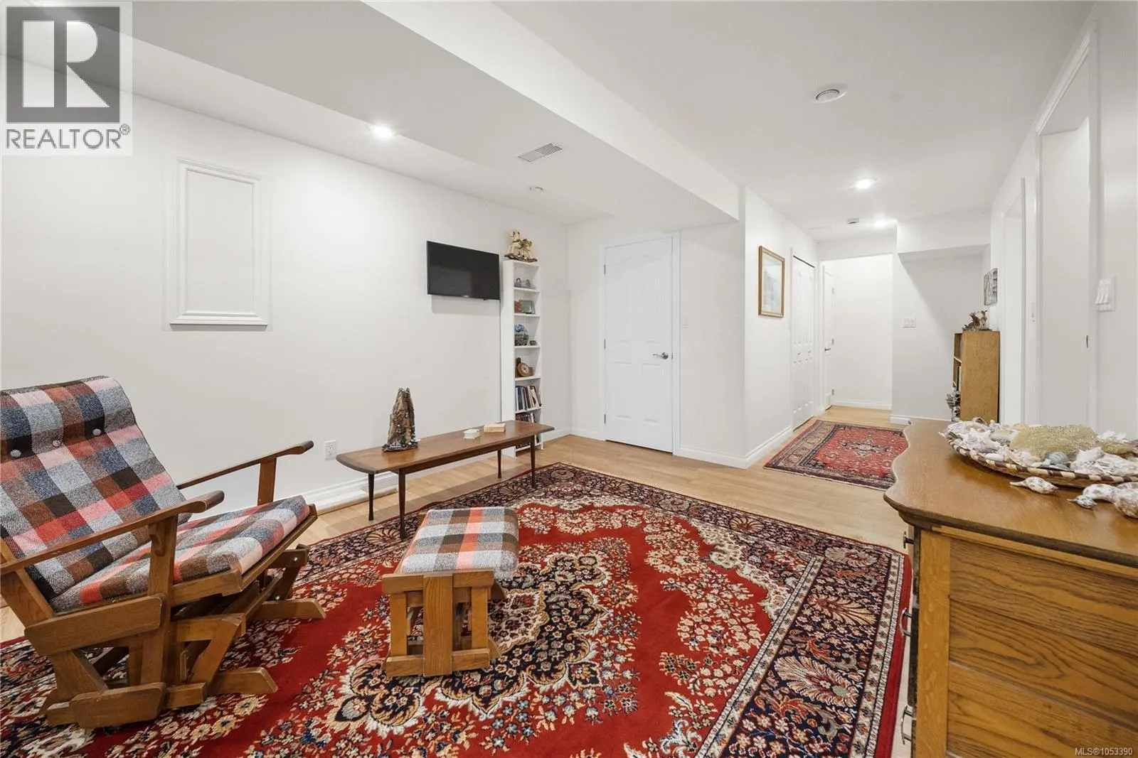 417 Girvin Ave