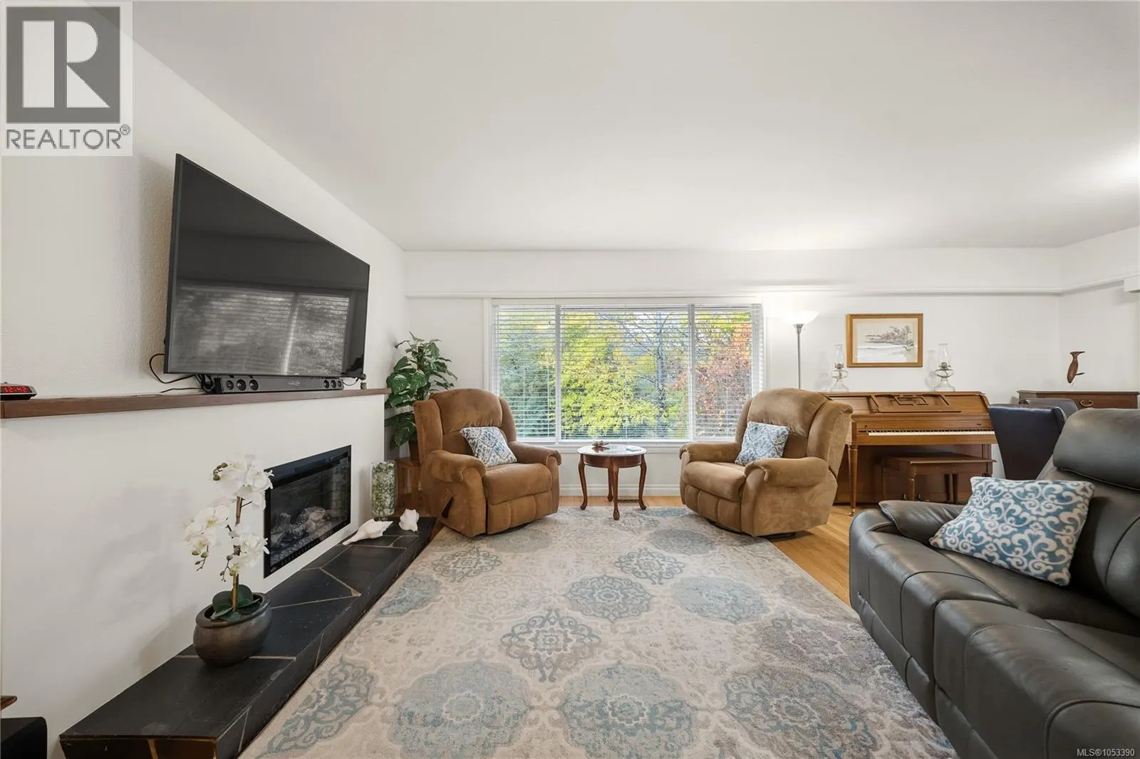 417 Girvin Ave