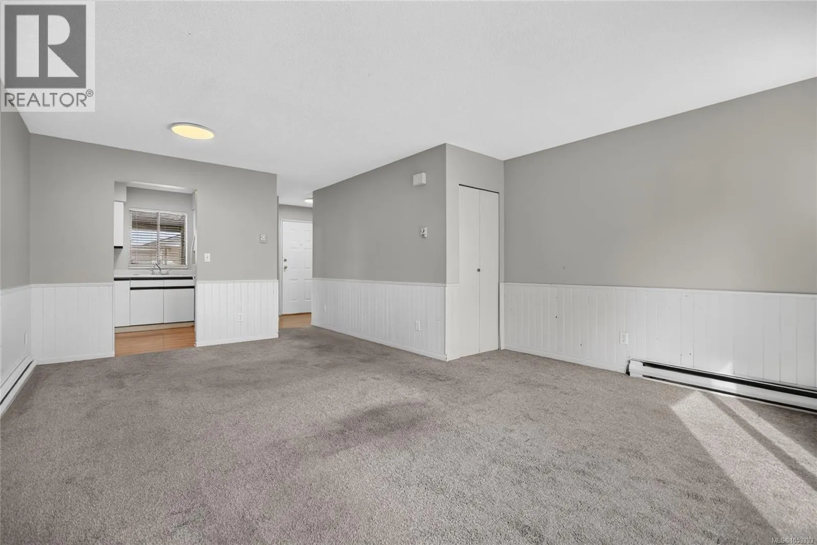 21 1095 Edgett Rd