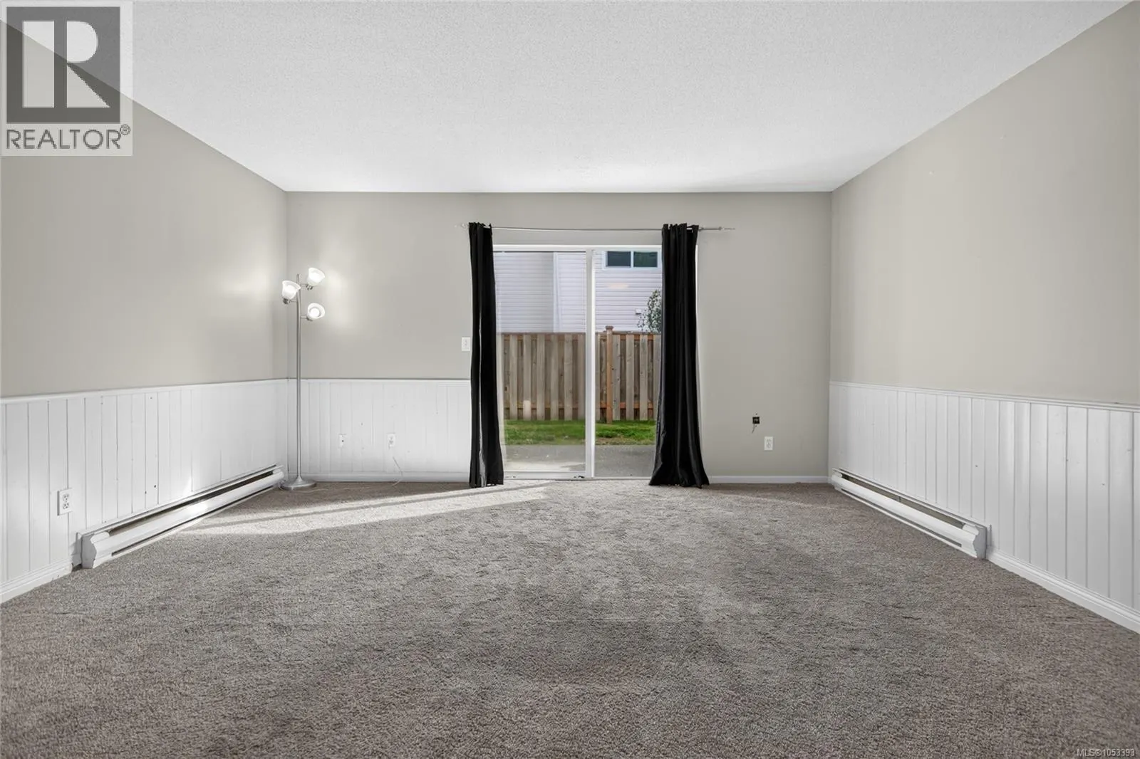 21 1095 Edgett Rd