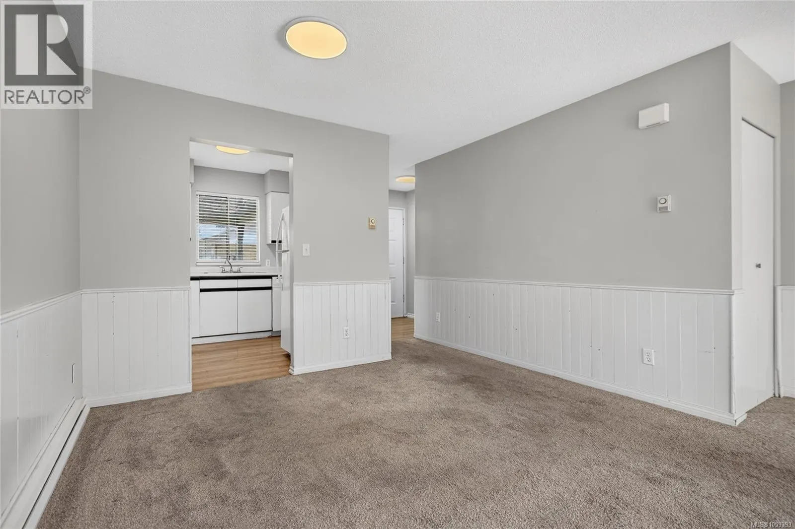 21 1095 Edgett Rd