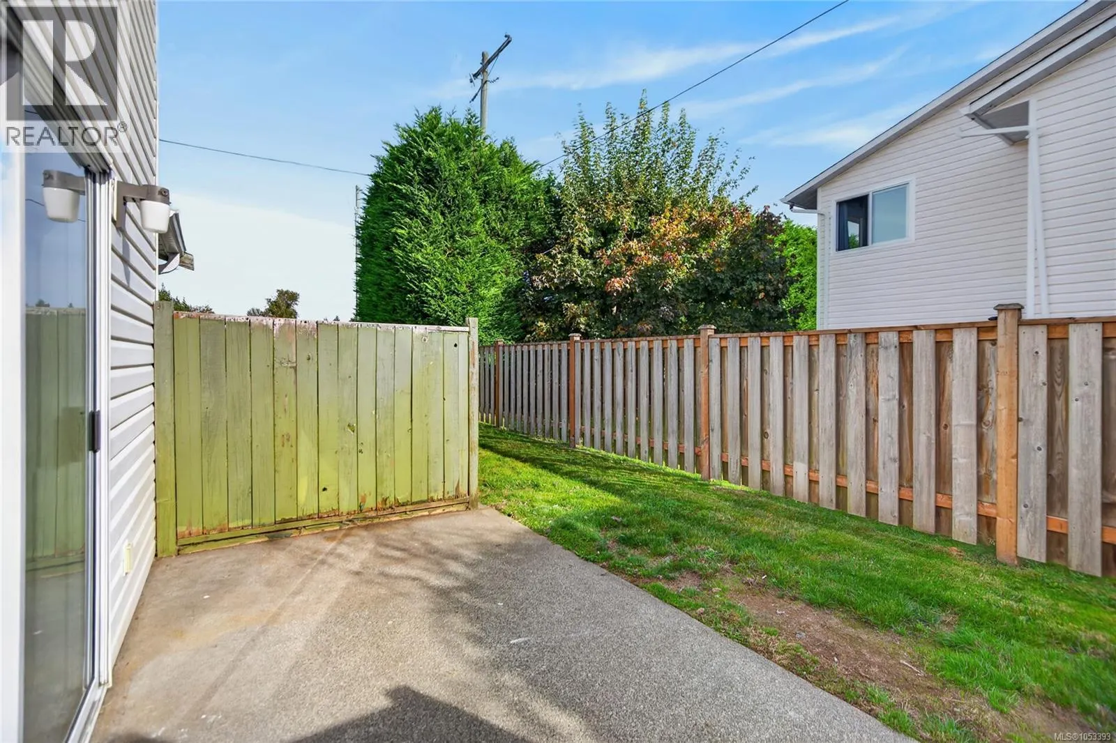 21 1095 Edgett Rd