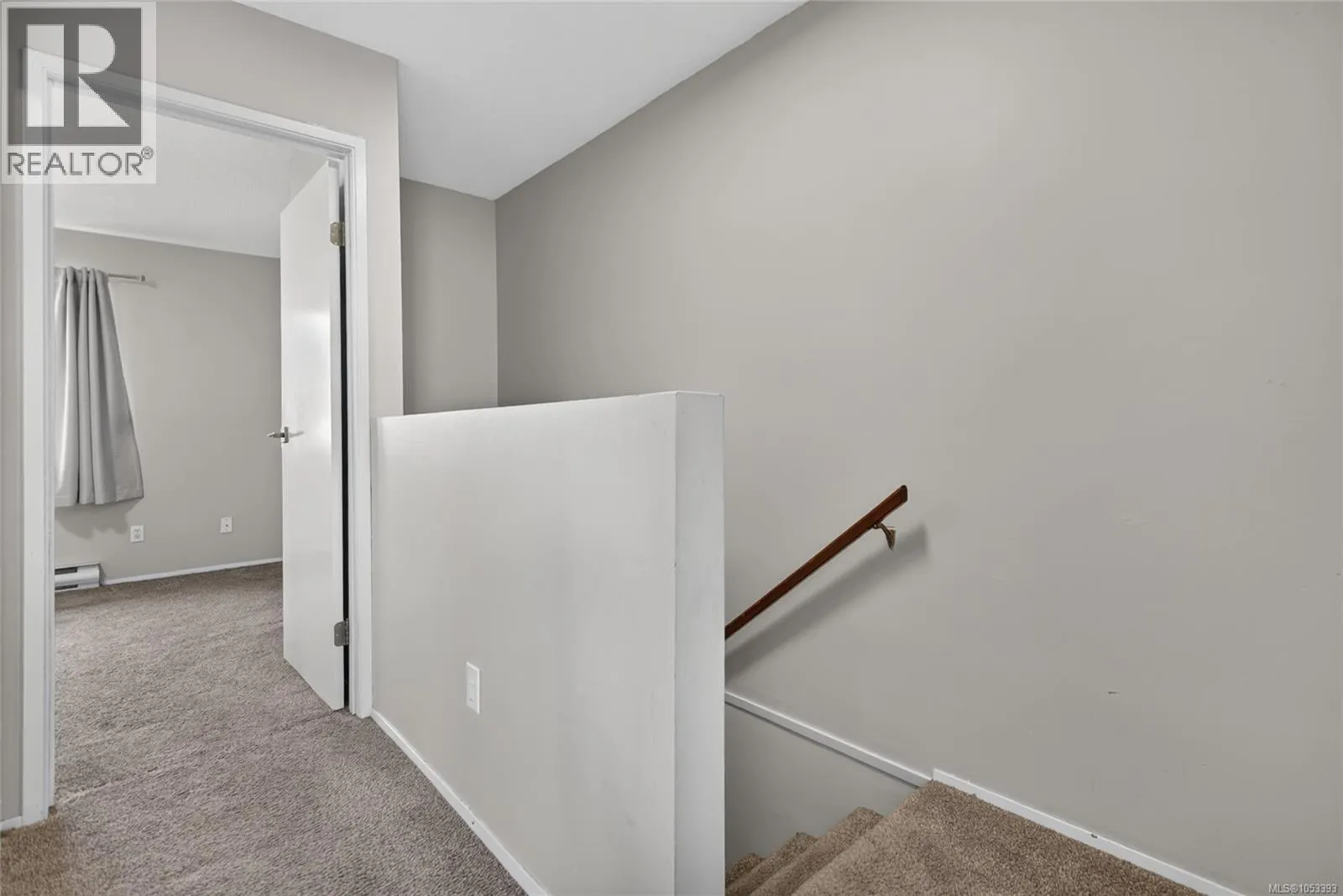 21 1095 Edgett Rd