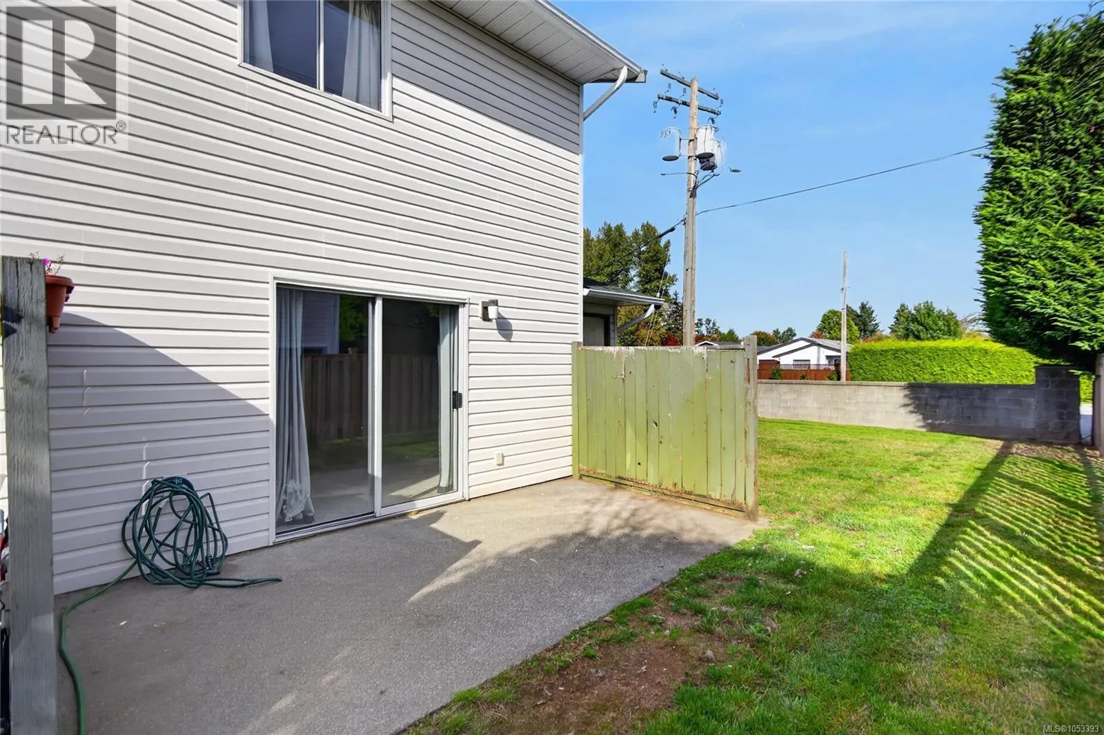 21 1095 Edgett Rd