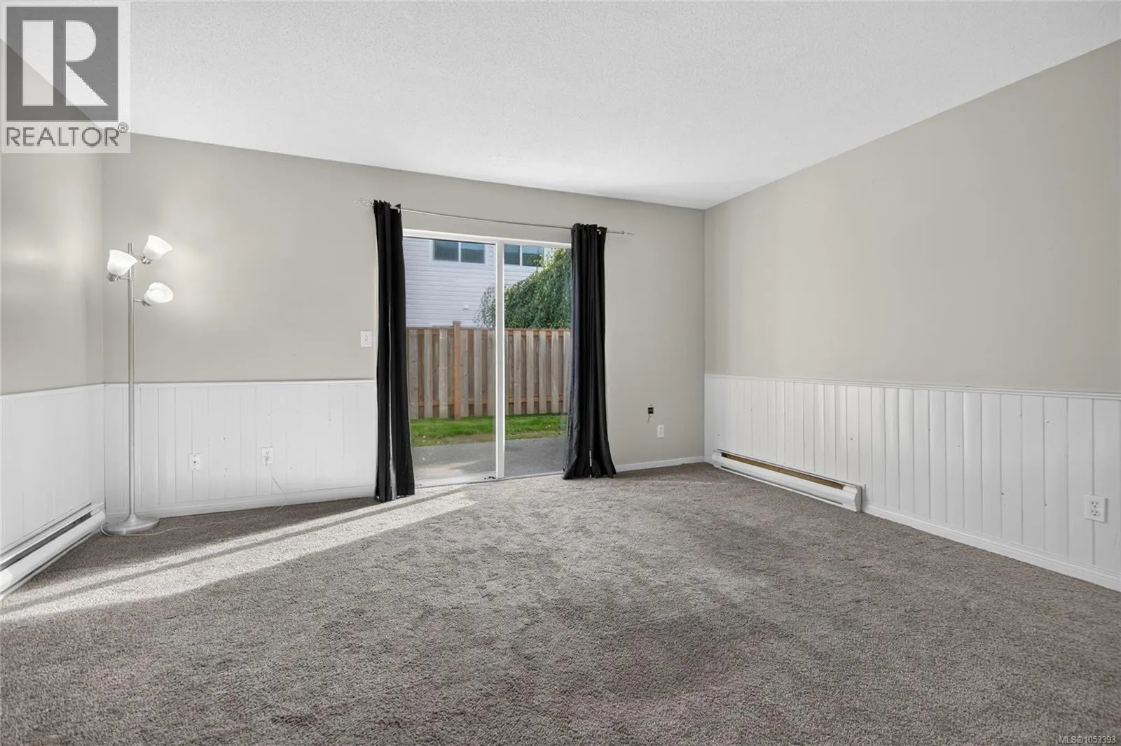 21 1095 Edgett Rd