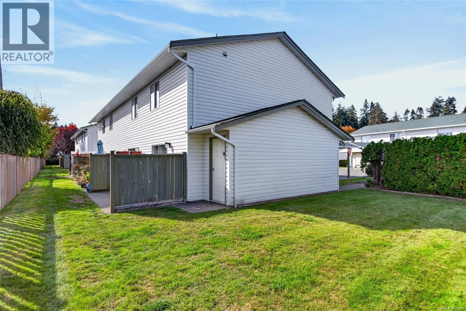 21 1095 Edgett Rd