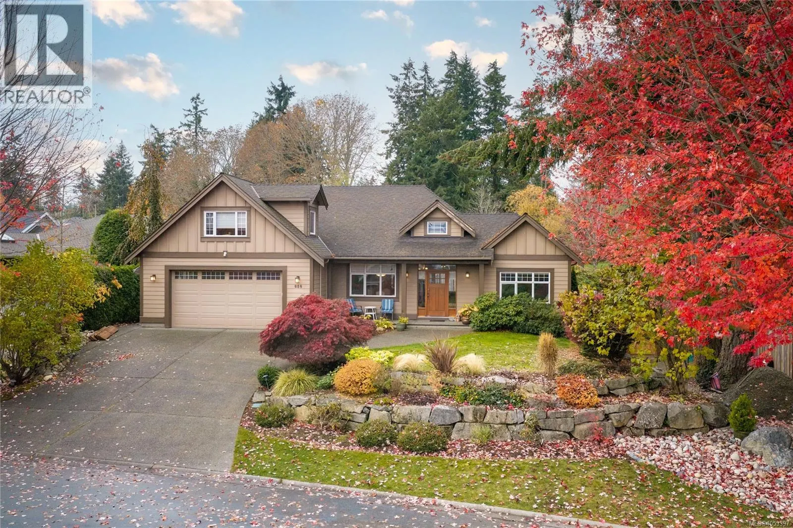 658 Meadow Dr