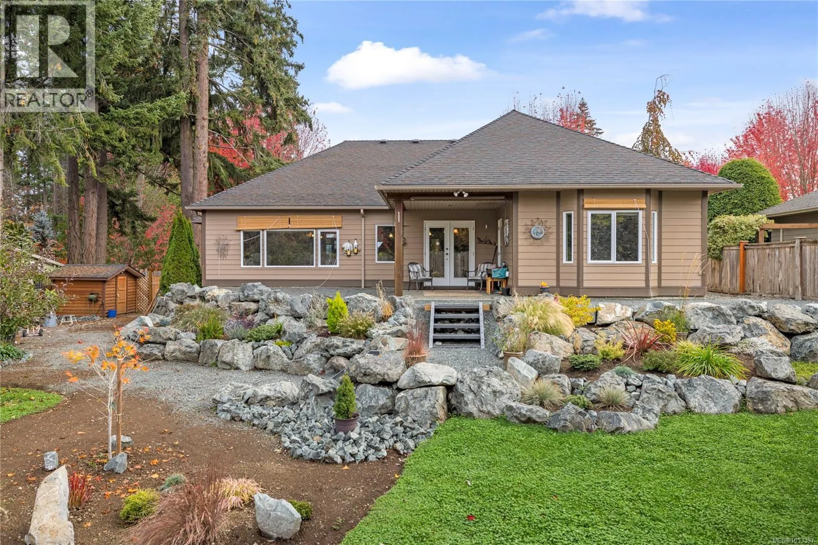 658 Meadow Dr