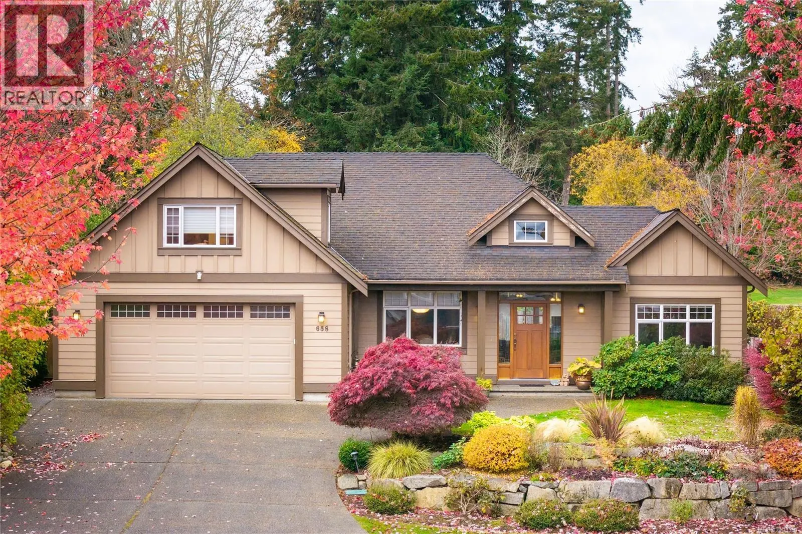 658 Meadow Dr
