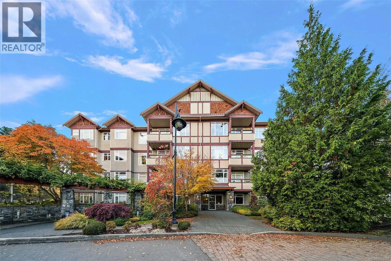 308E 1115 Craigflower Rd