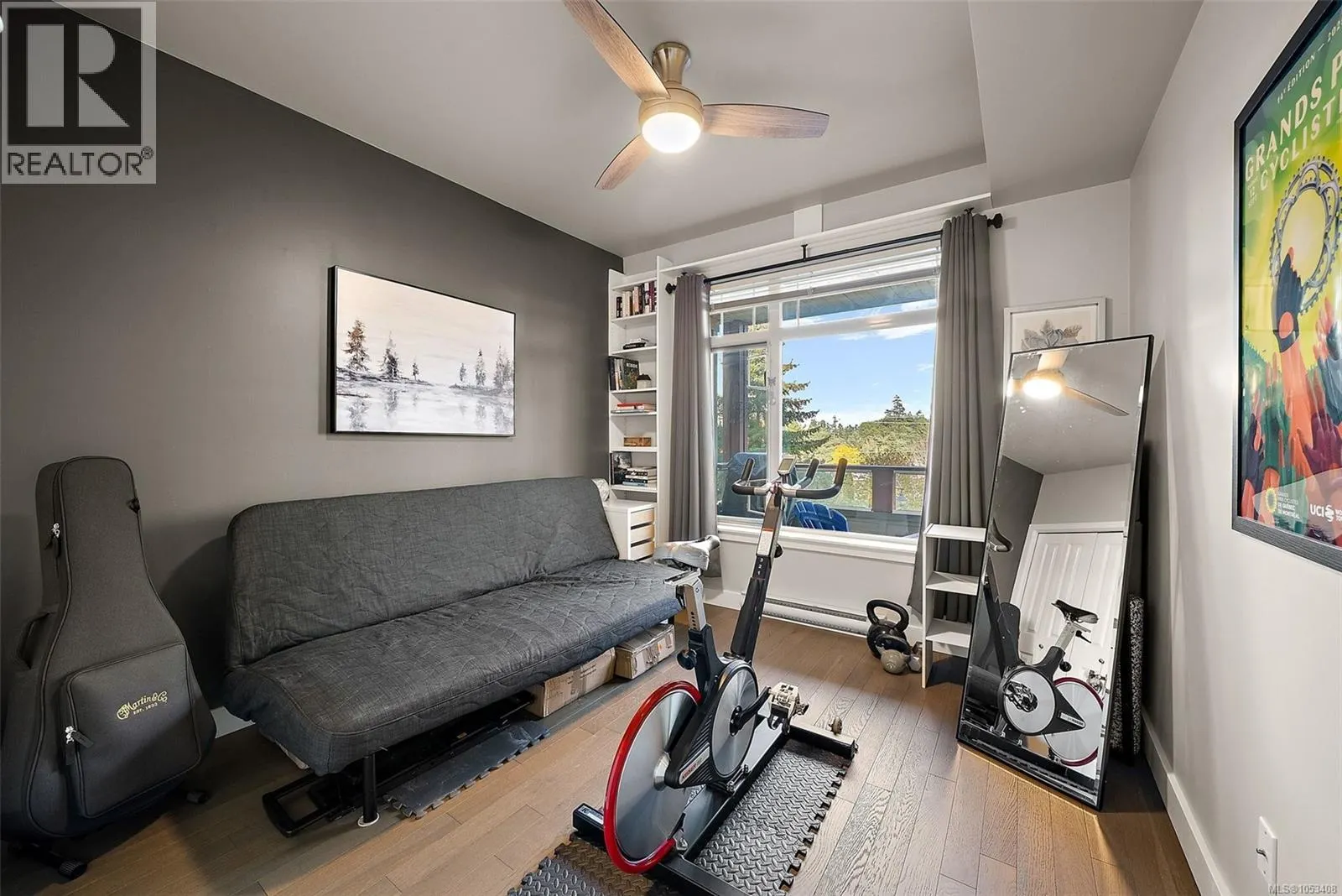 308E 1115 Craigflower Rd