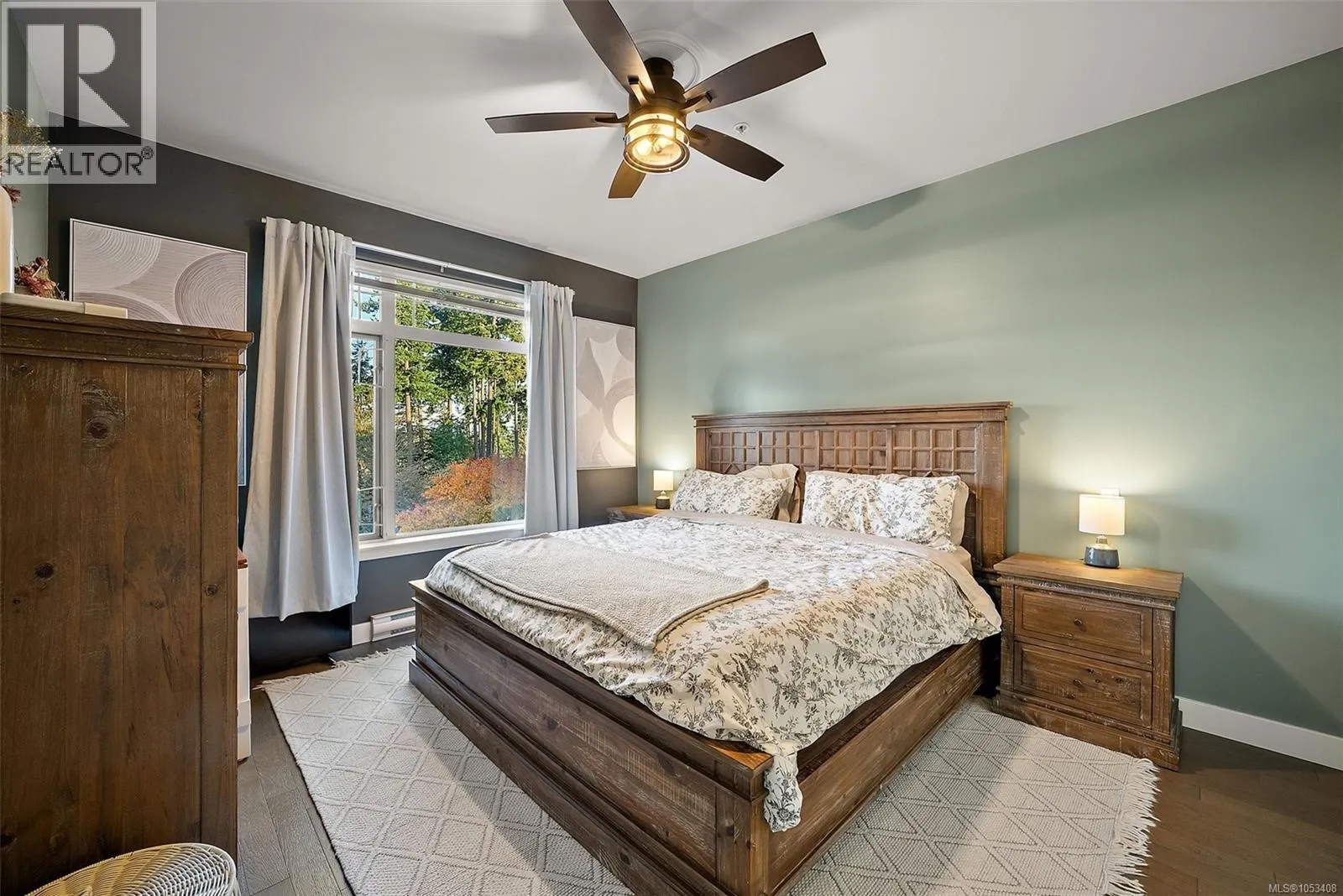 308E 1115 Craigflower Rd