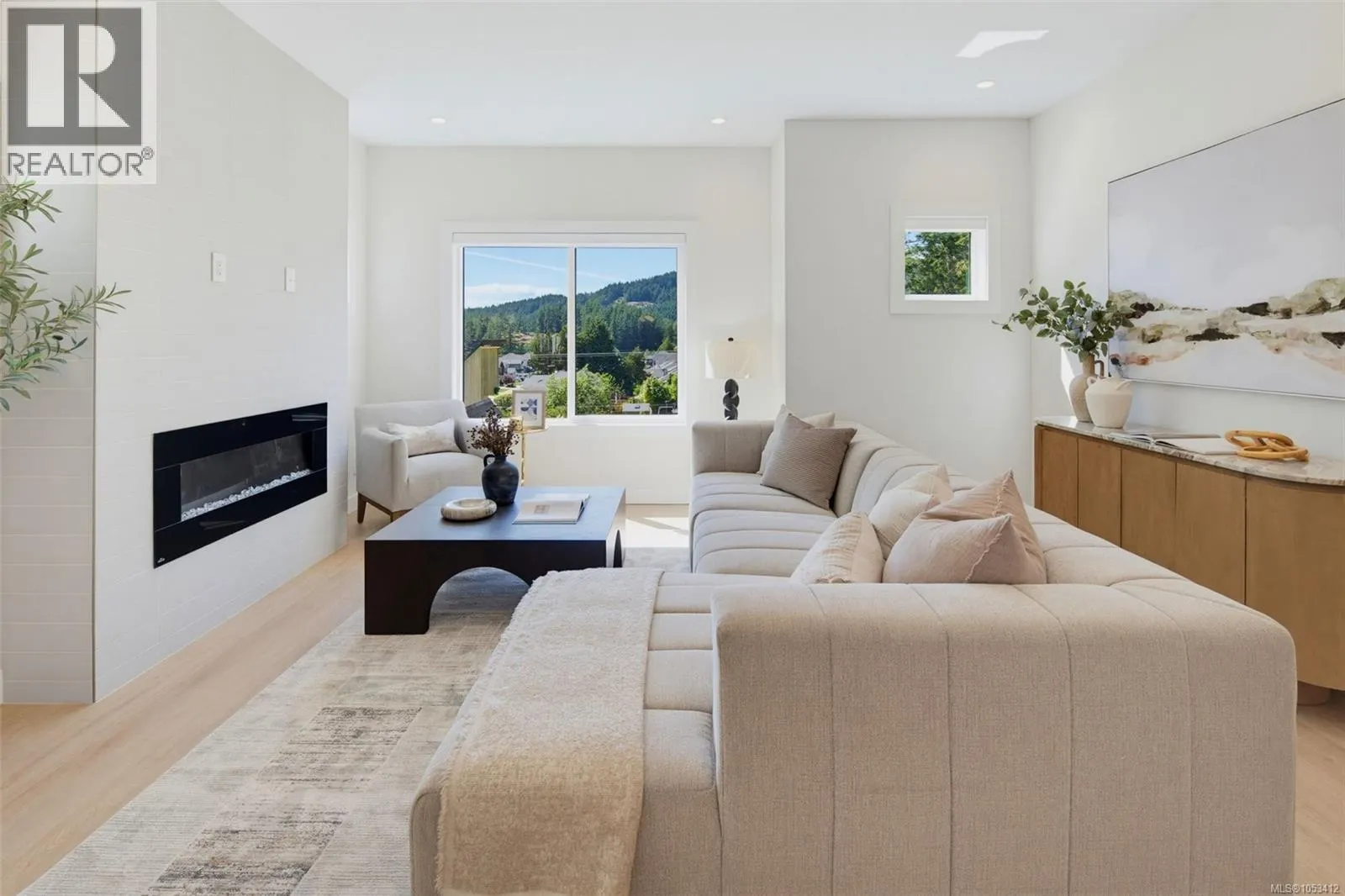 976 Siskin Ridge
