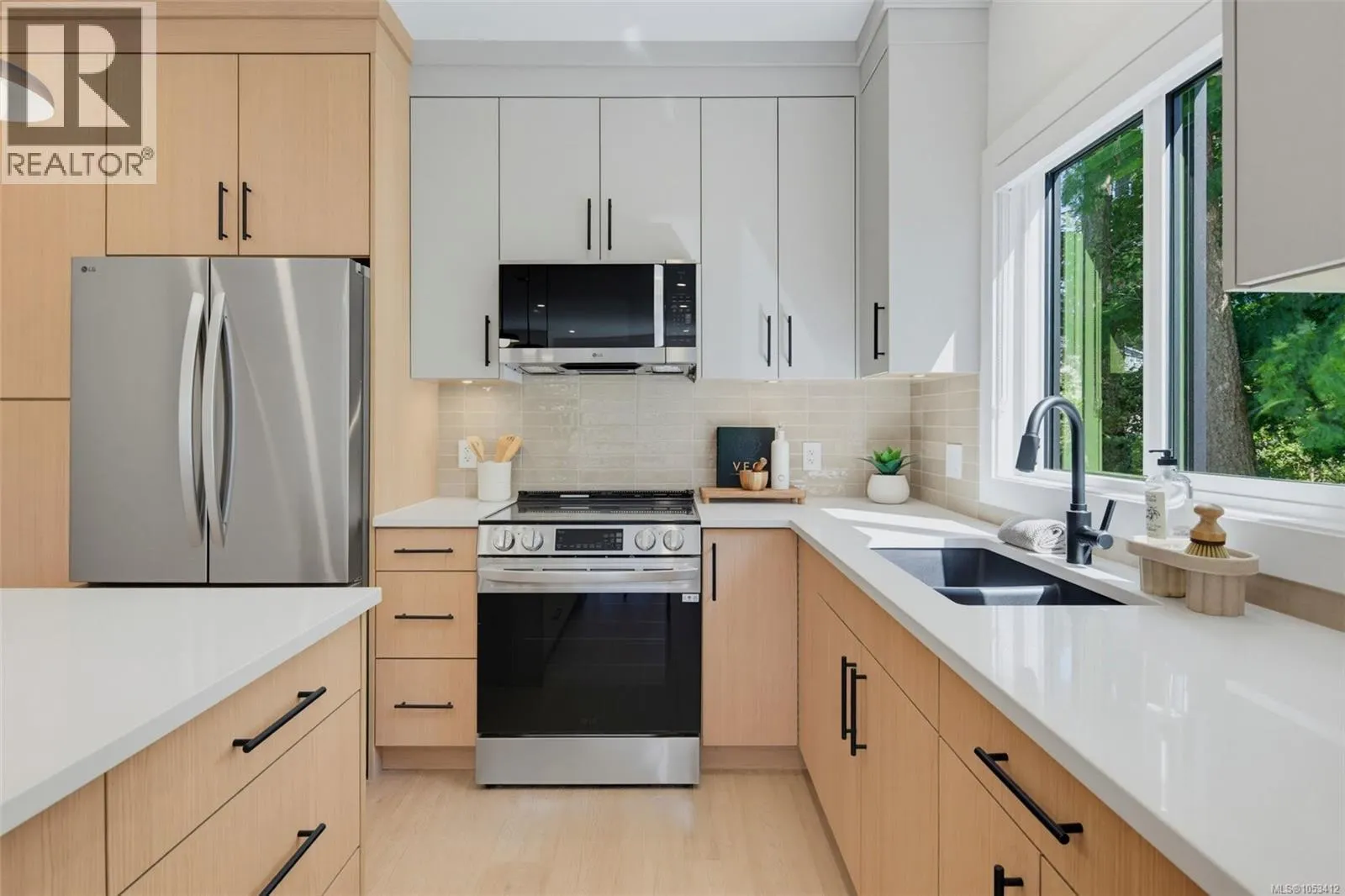 976 Siskin Ridge