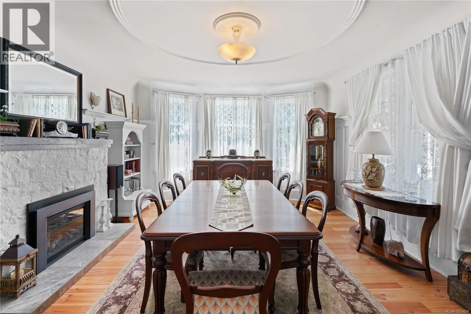 1220 Shawnigan-Mill Bay Rd