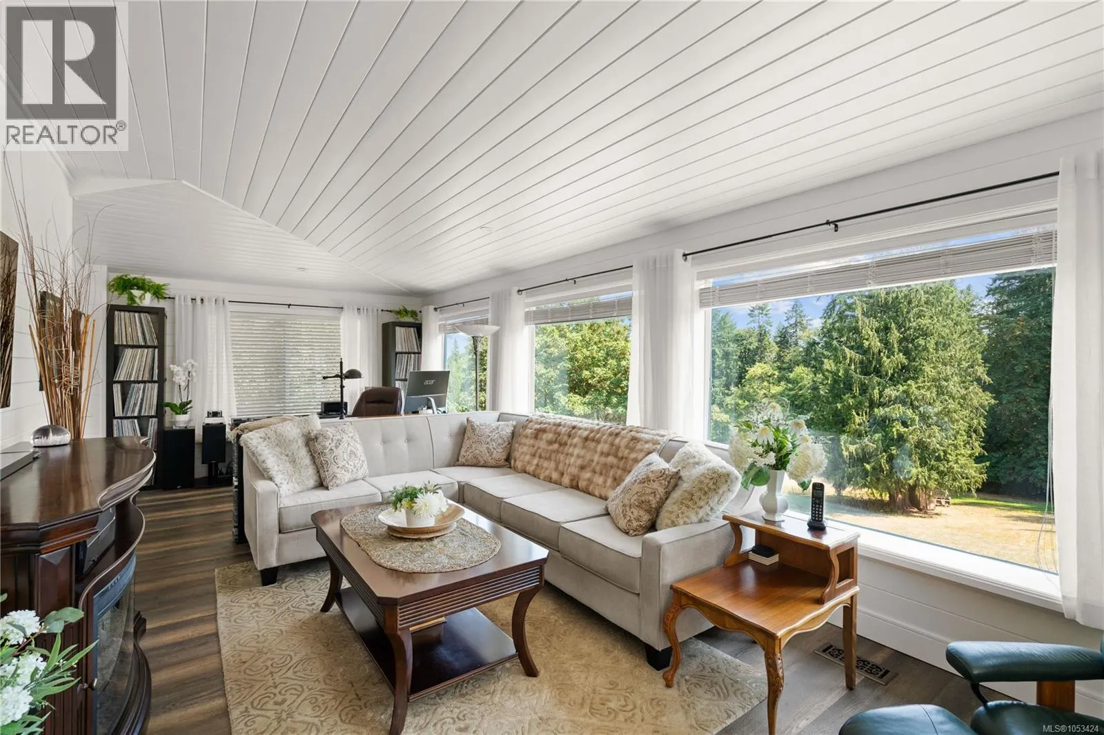1220 Shawnigan-Mill Bay Rd