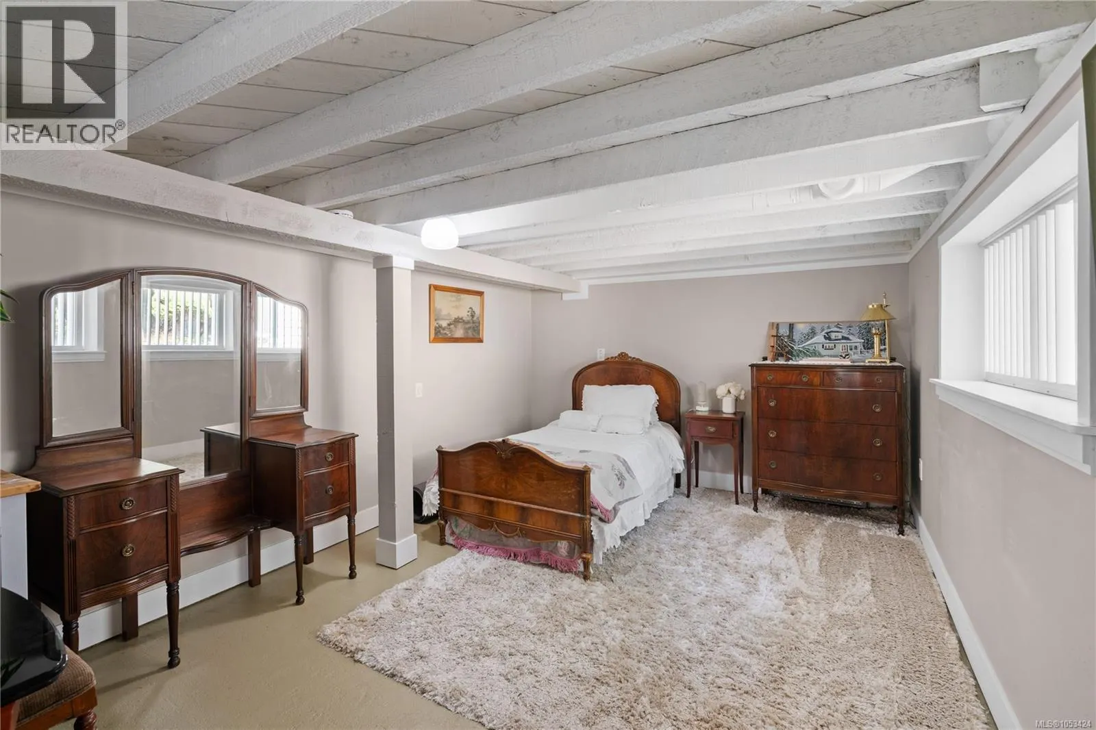 1220 Shawnigan-Mill Bay Rd