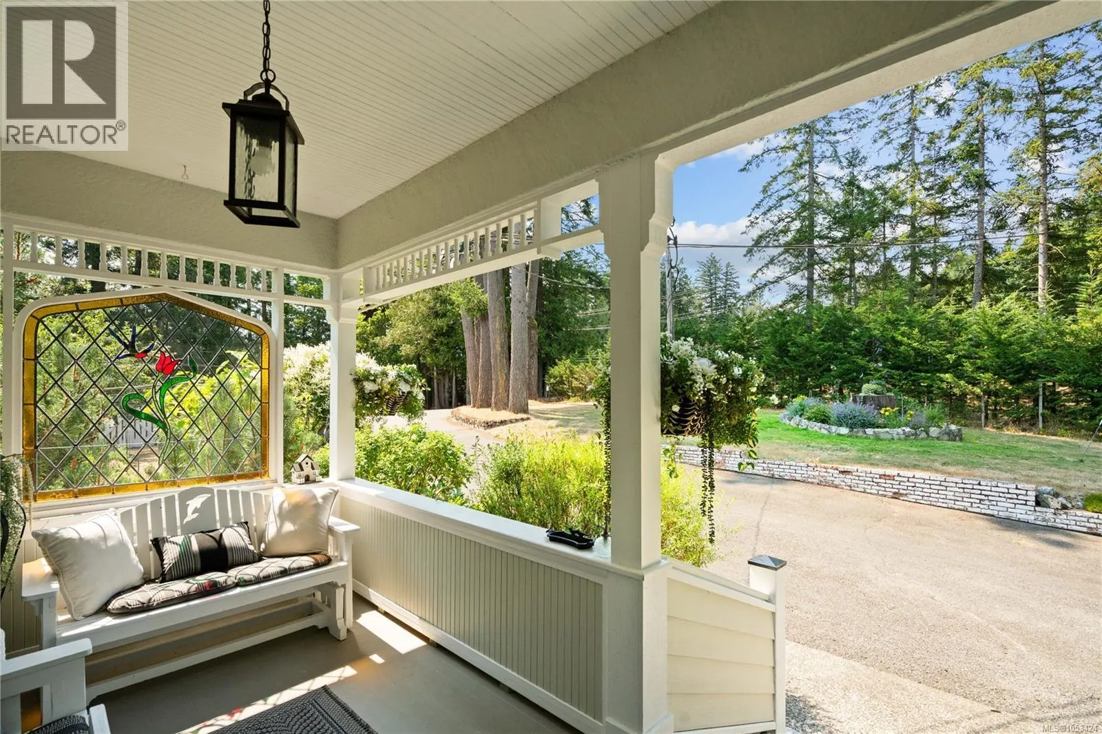 1220 Shawnigan-Mill Bay Rd