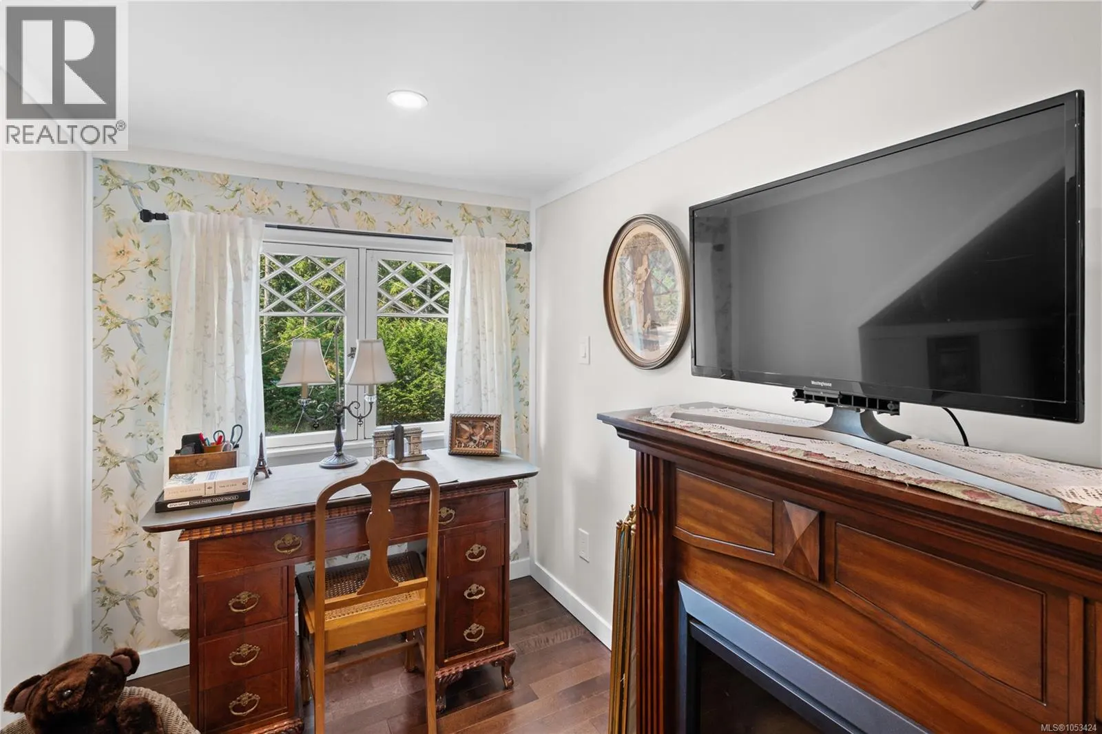 1220 Shawnigan-Mill Bay Rd
