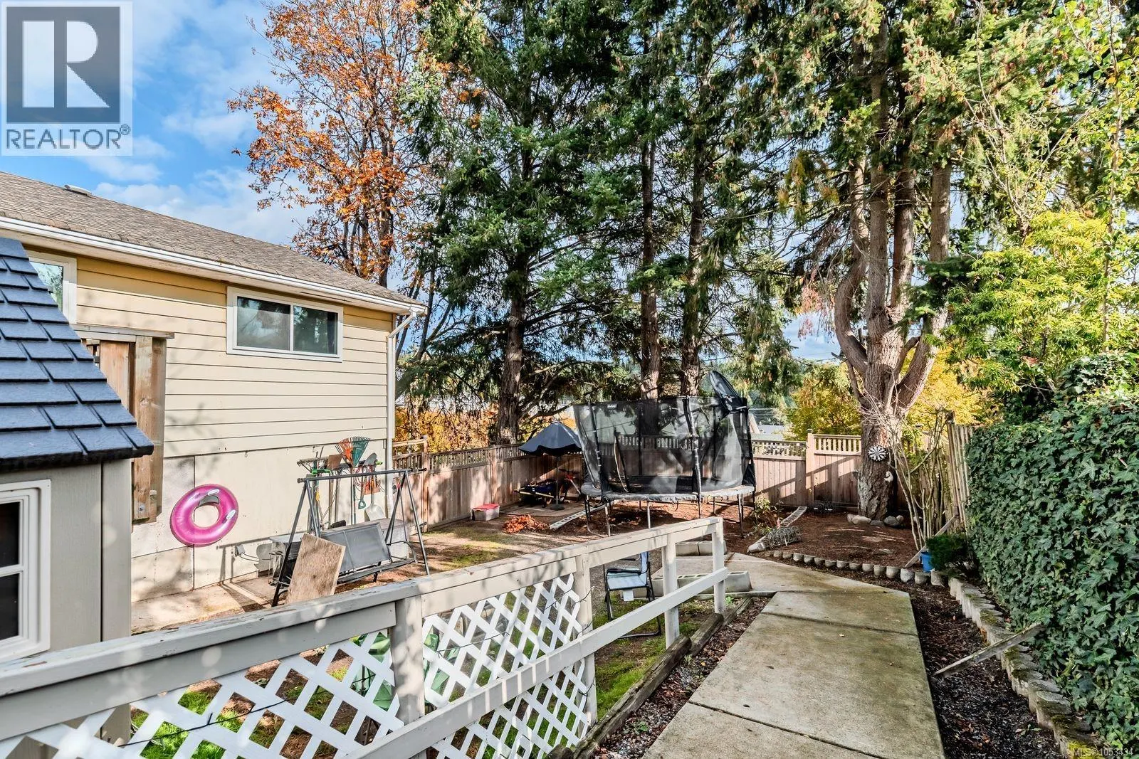 423 Poplar St