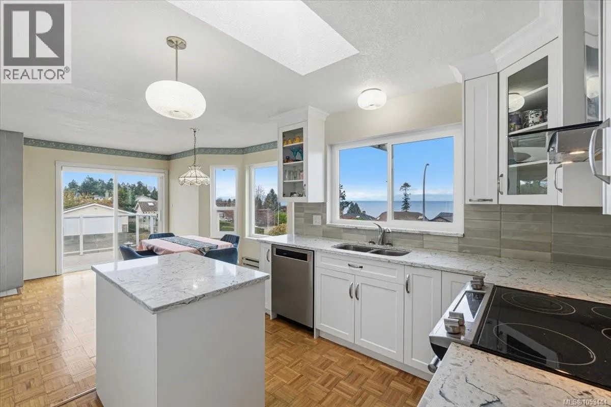 6087 Icarus Dr