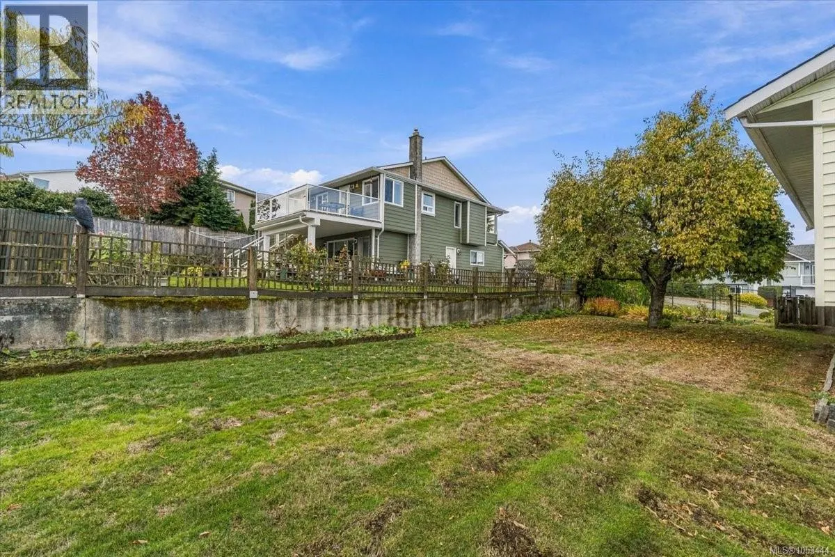 6087 Icarus Dr