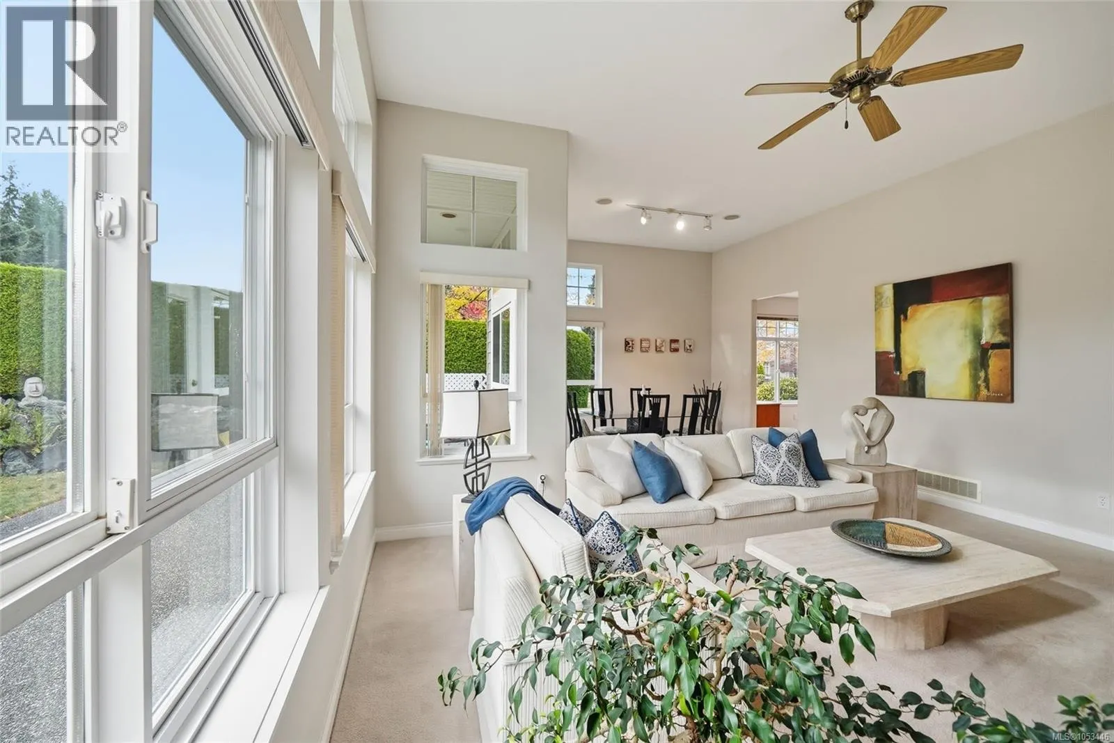 1372 Saturna Dr