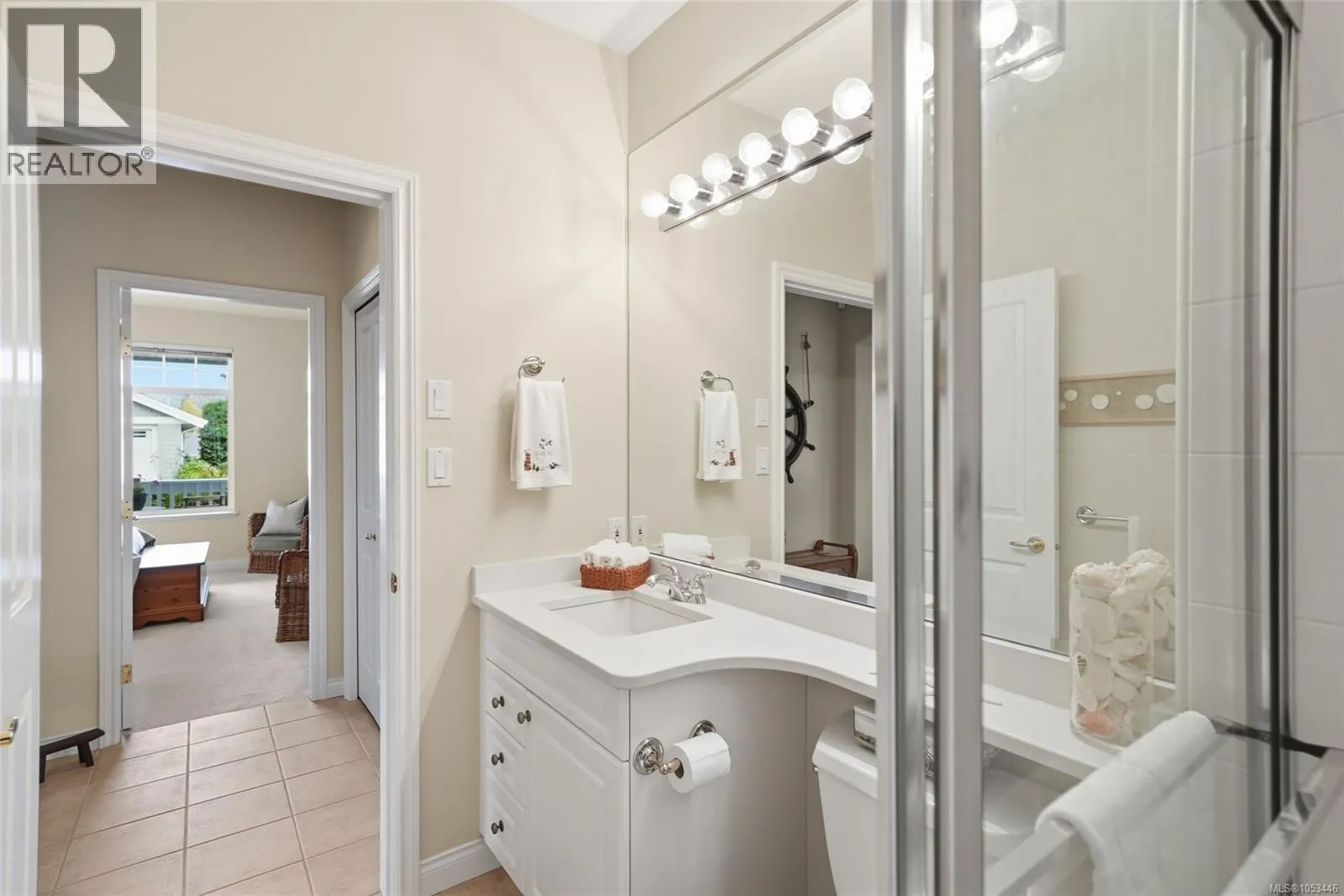1372 Saturna Dr