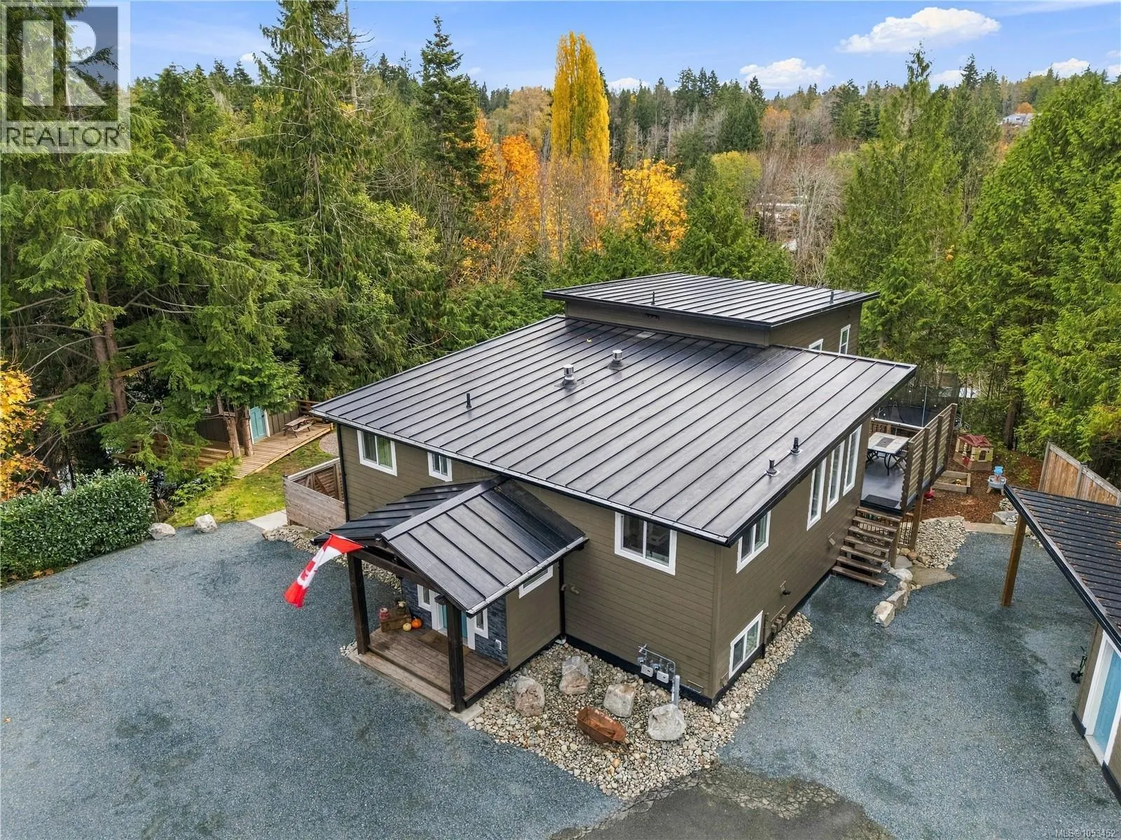 1518 Pacific Cres