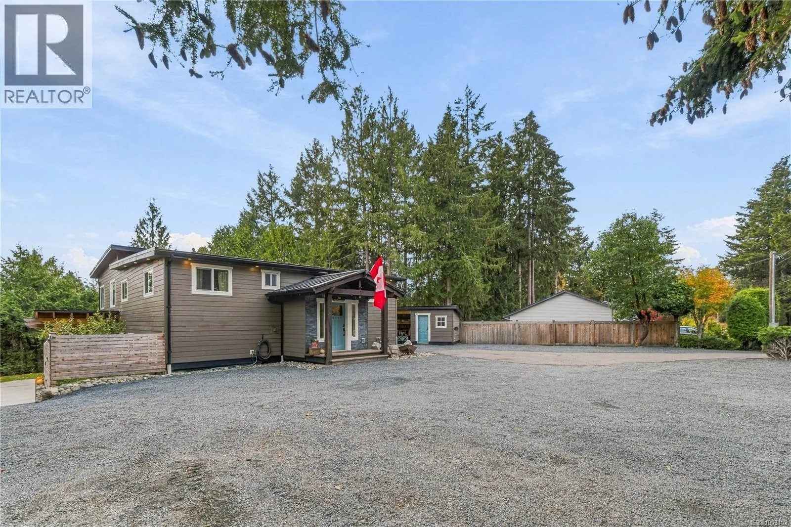 1518 Pacific Cres