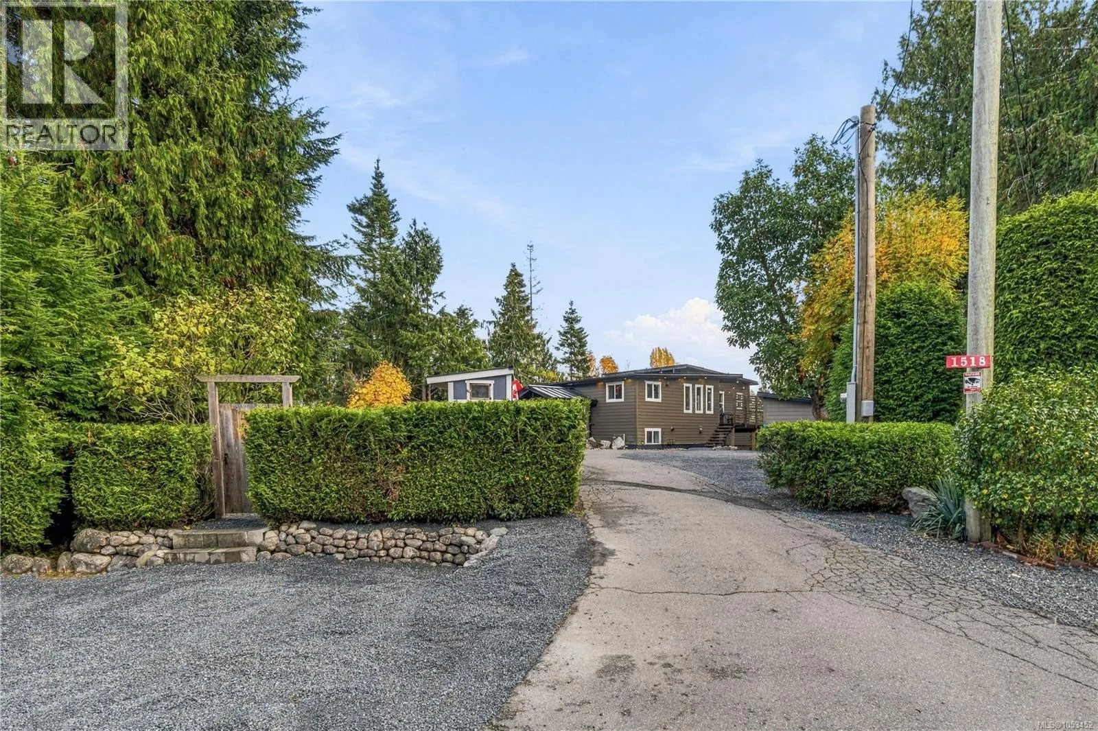 1518 Pacific Cres