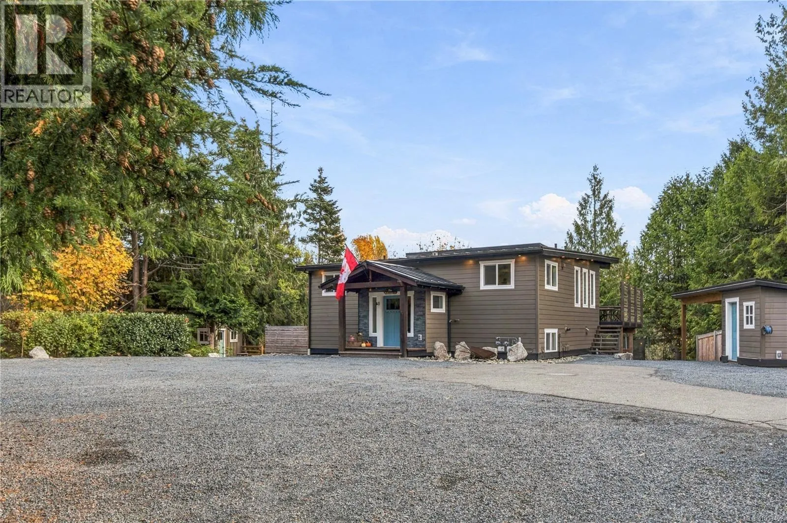1518 Pacific Cres