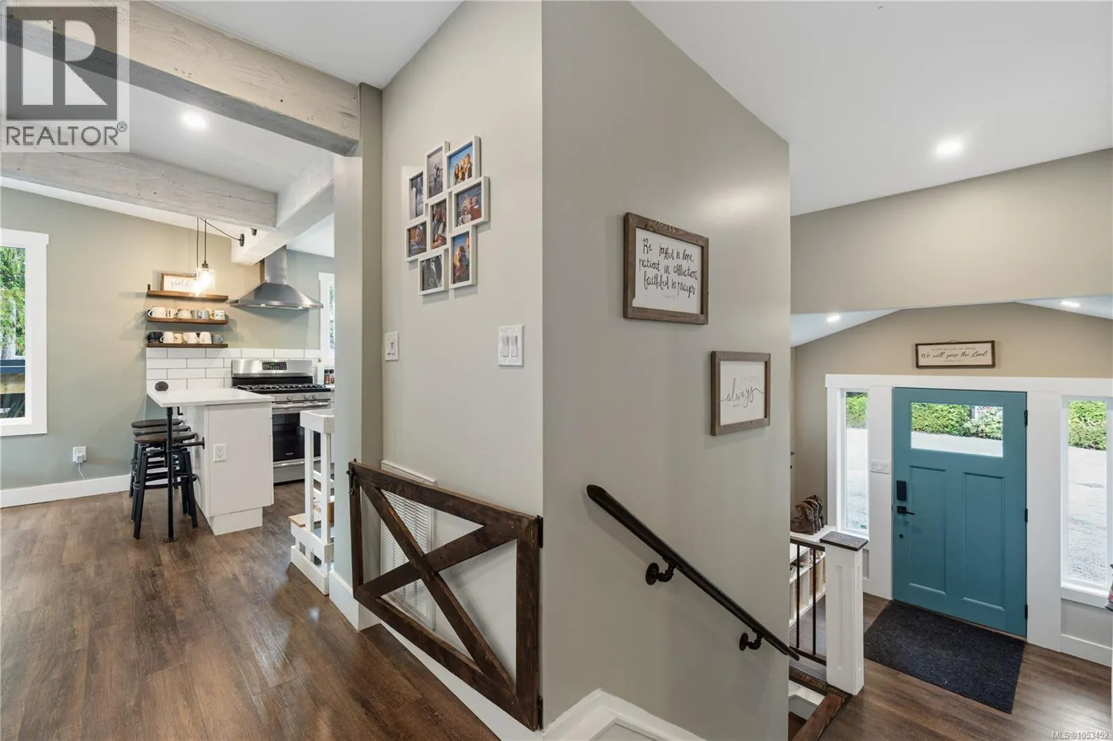 1518 Pacific Cres