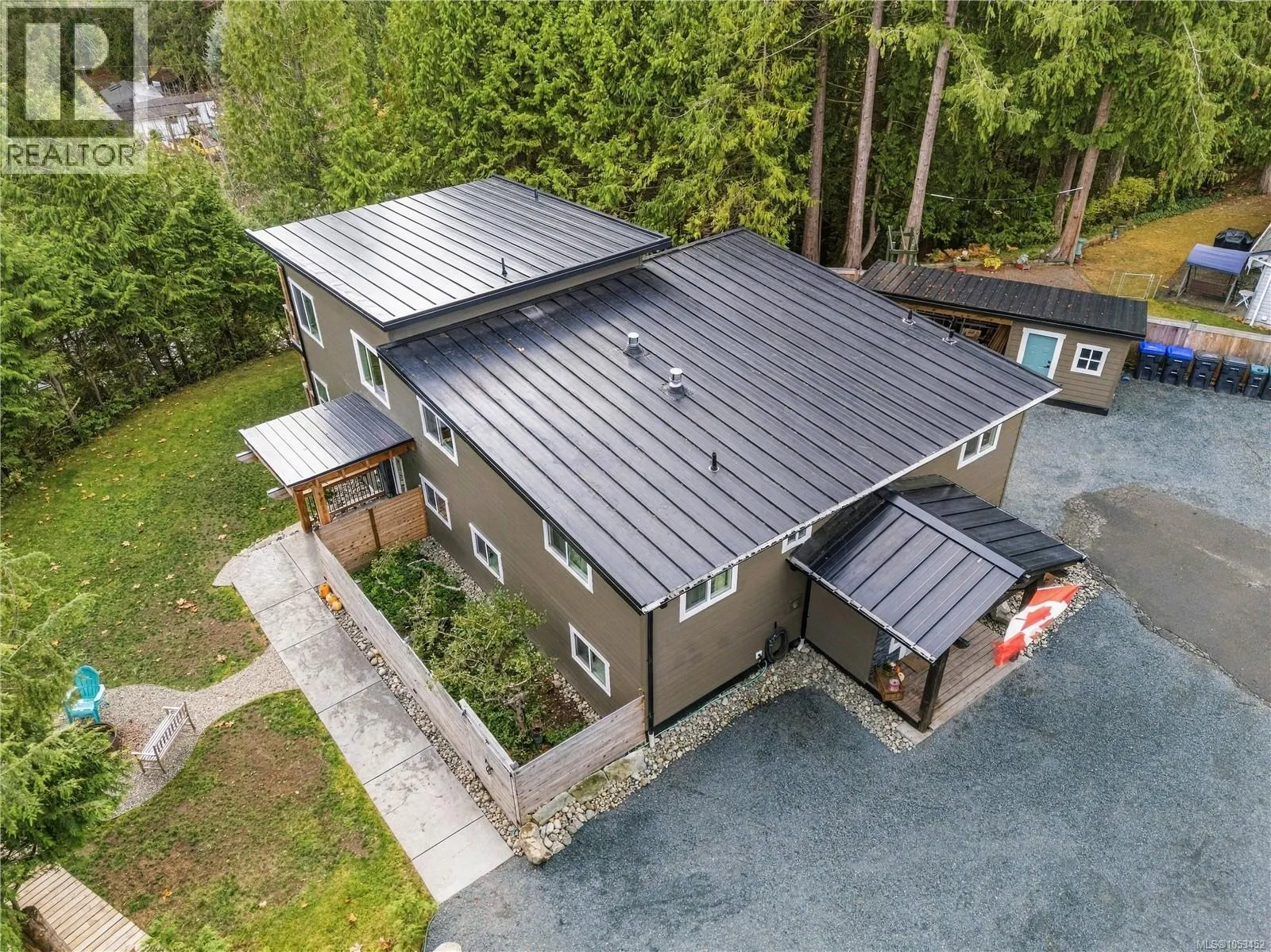 1518 Pacific Cres