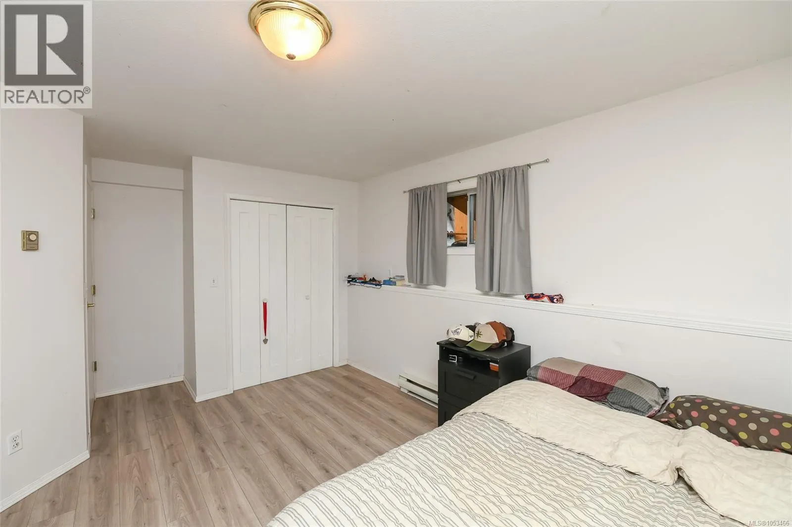 A 2276 Urquhart Ave
