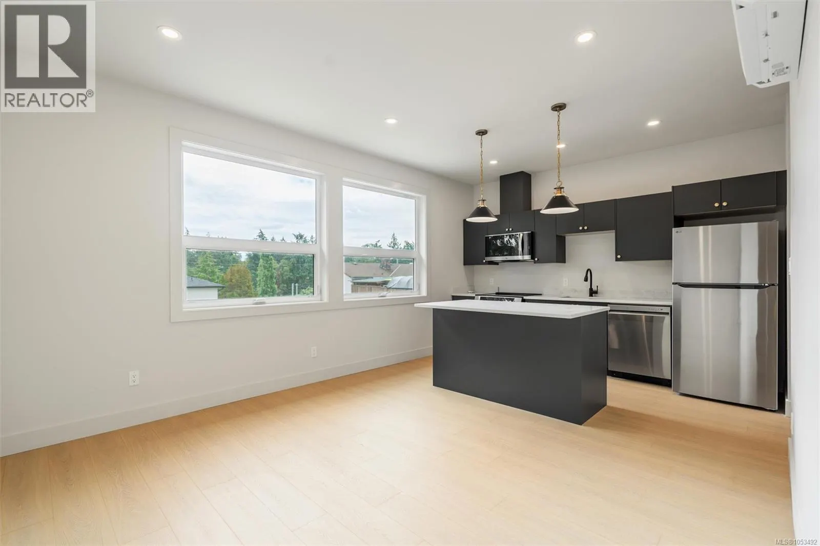 650 Wisteria Ridge