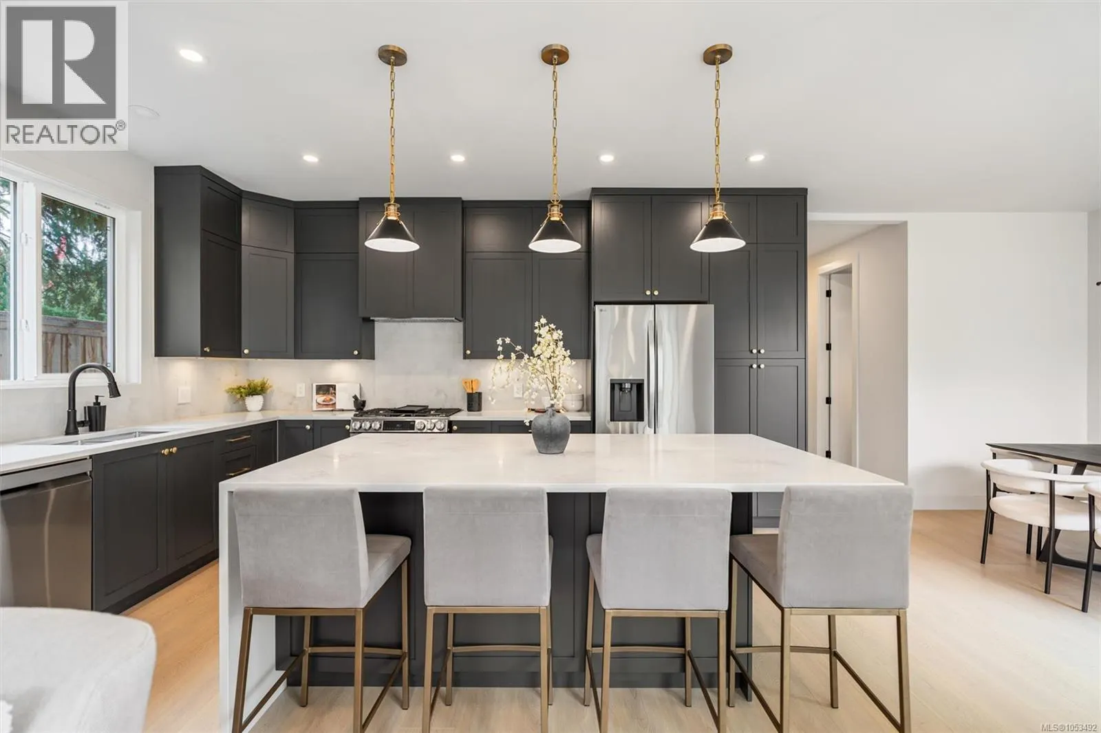 650 Wisteria Ridge
