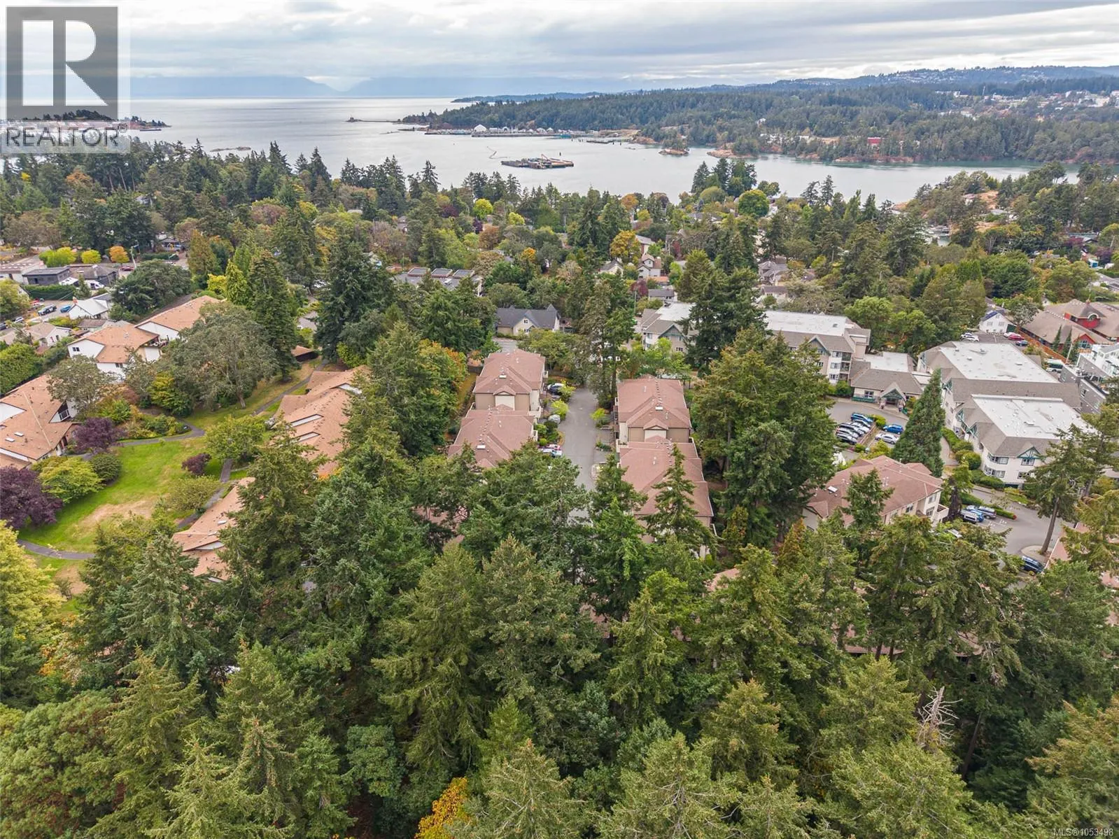 403 288 Eltham Rd