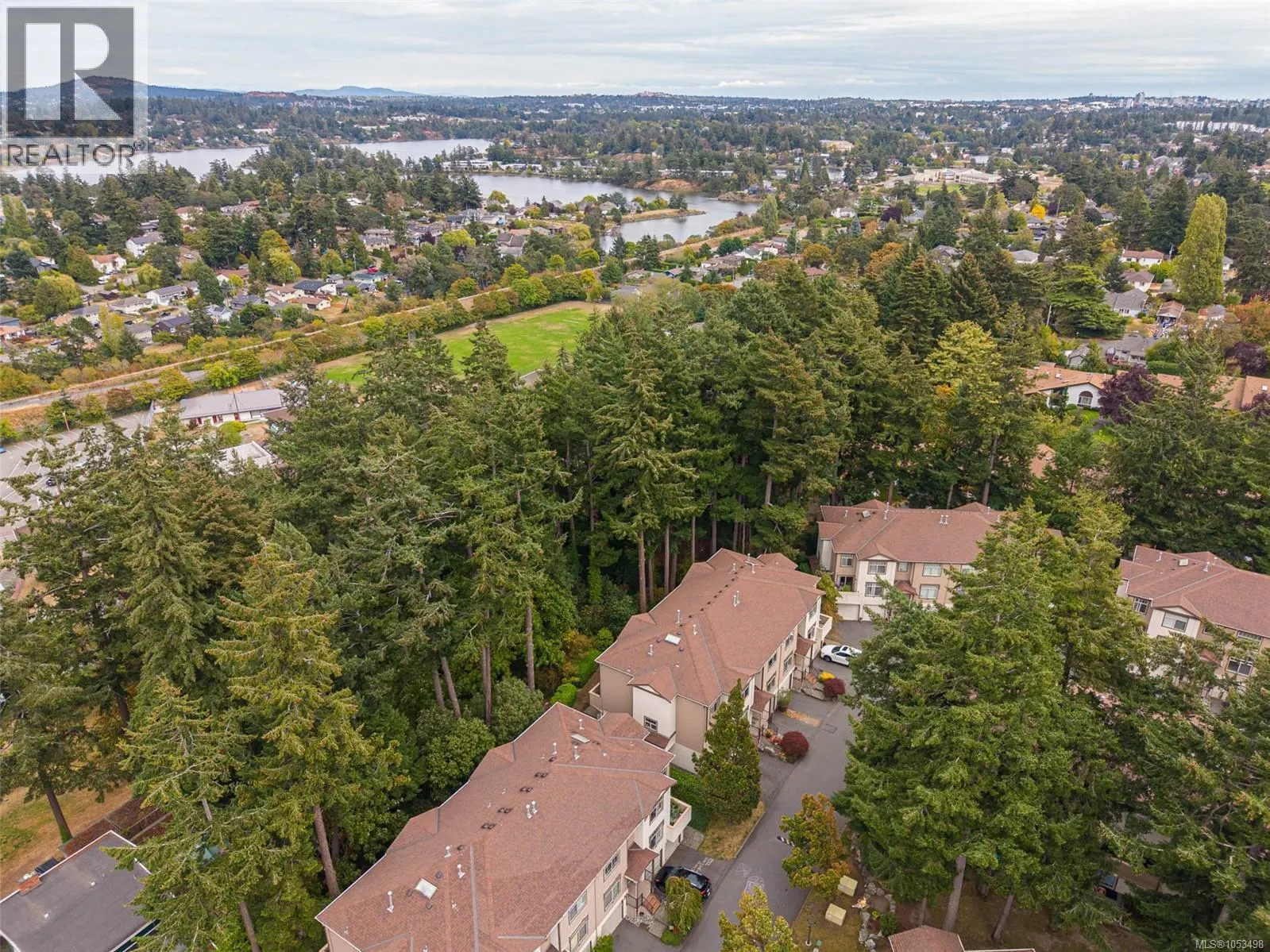 403 288 Eltham Rd