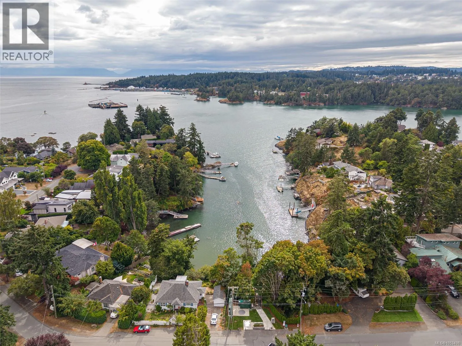 403 288 Eltham Rd