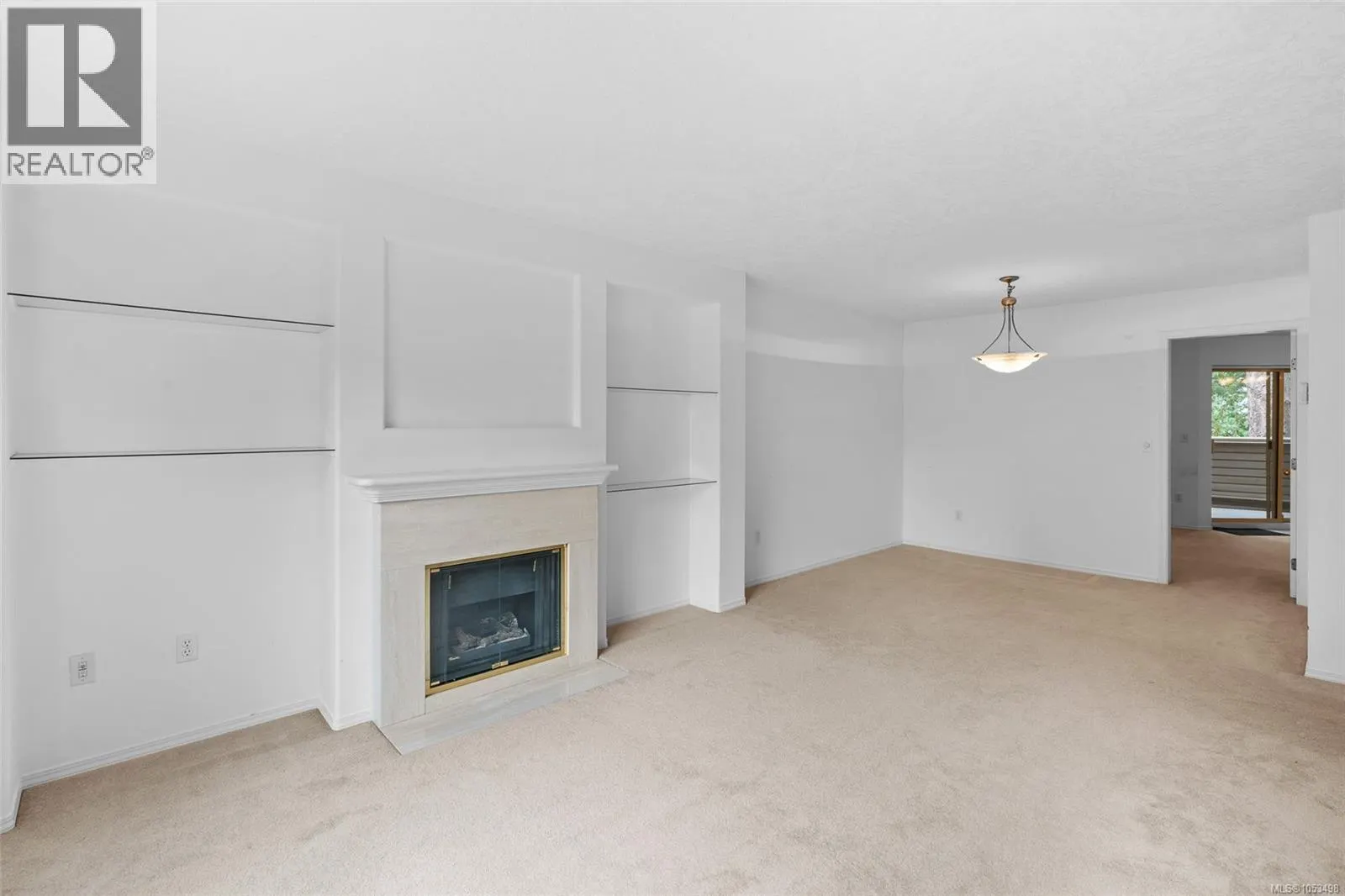 403 288 Eltham Rd
