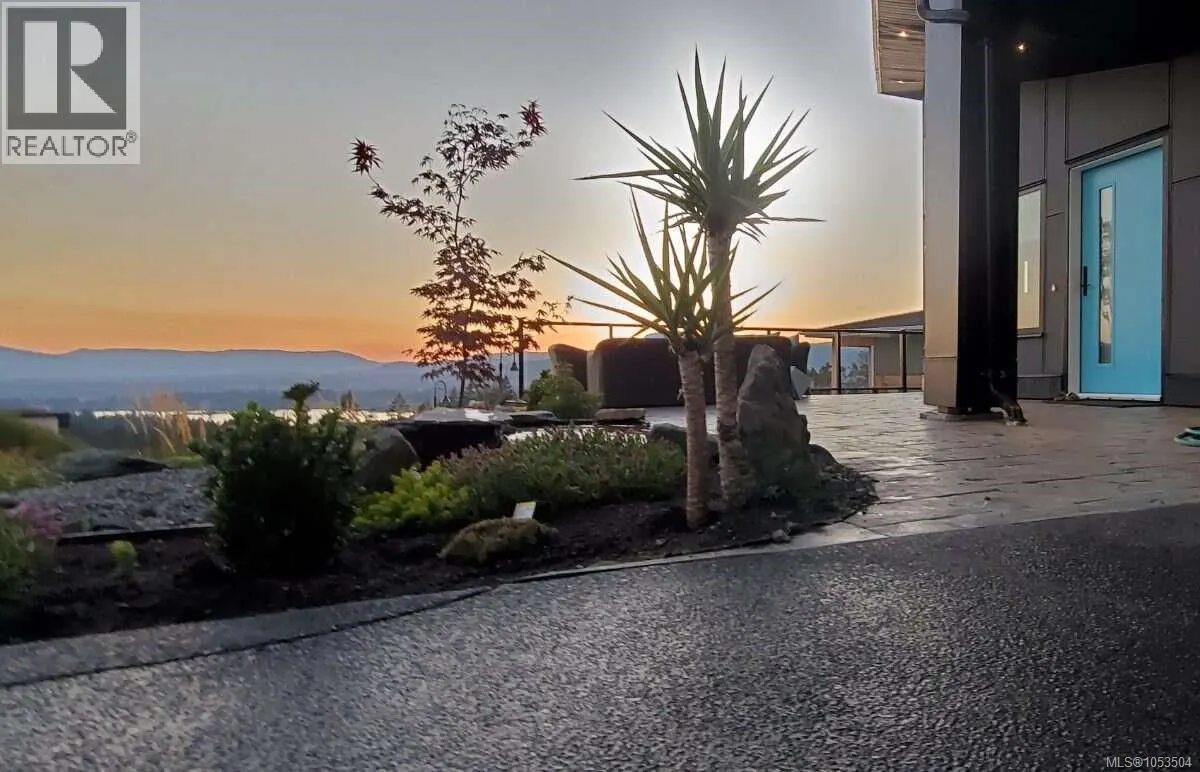1198 Viewtop Rd