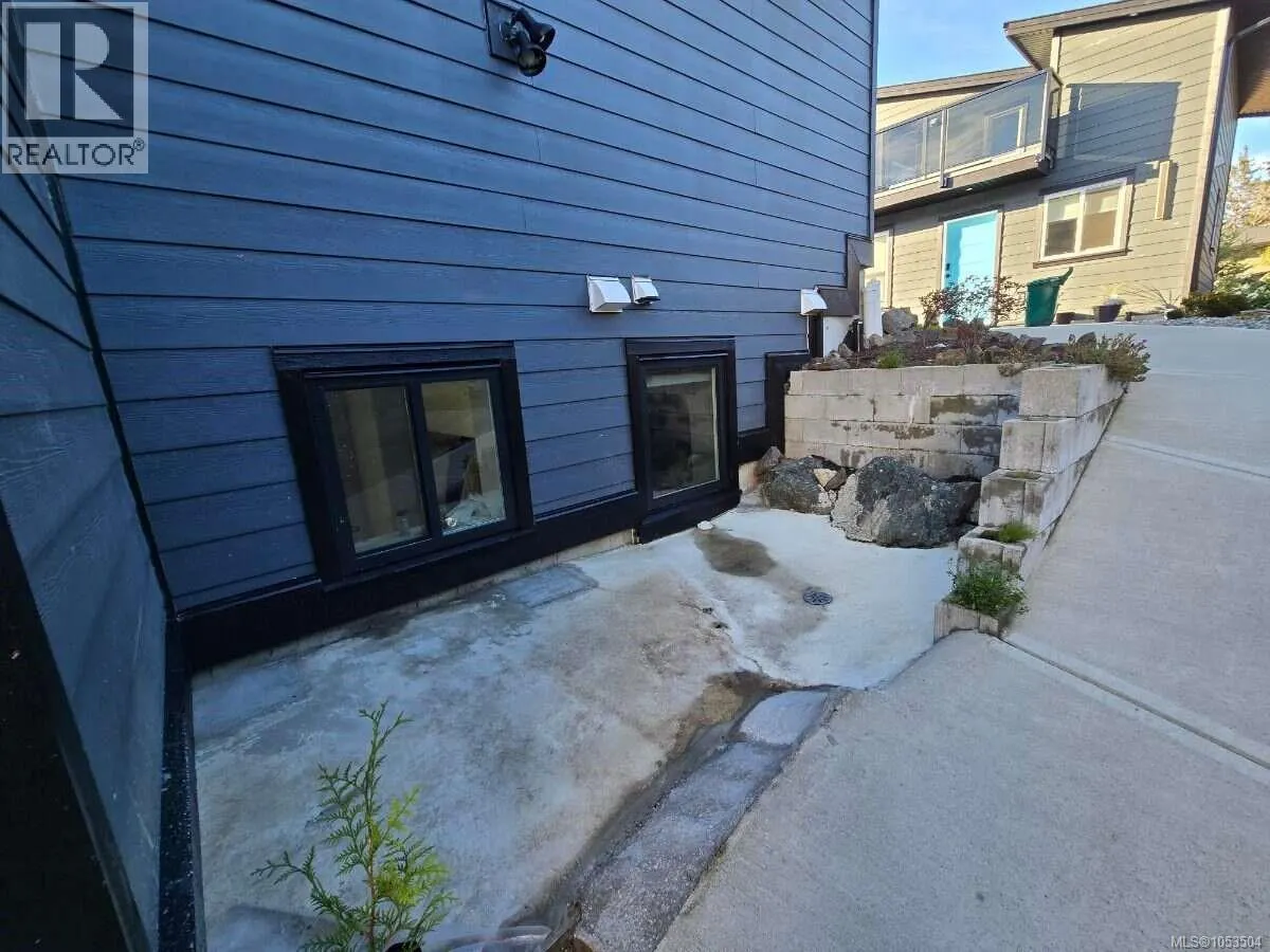 1198 Viewtop Rd
