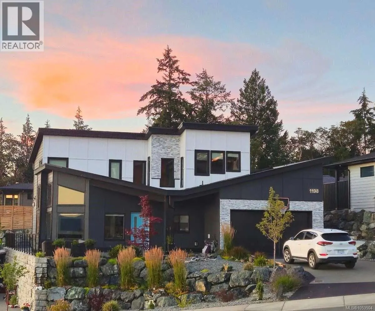 1198 Viewtop Rd