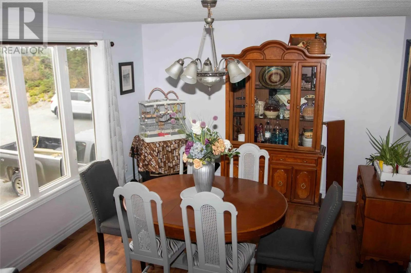 253 John Cabot Drive