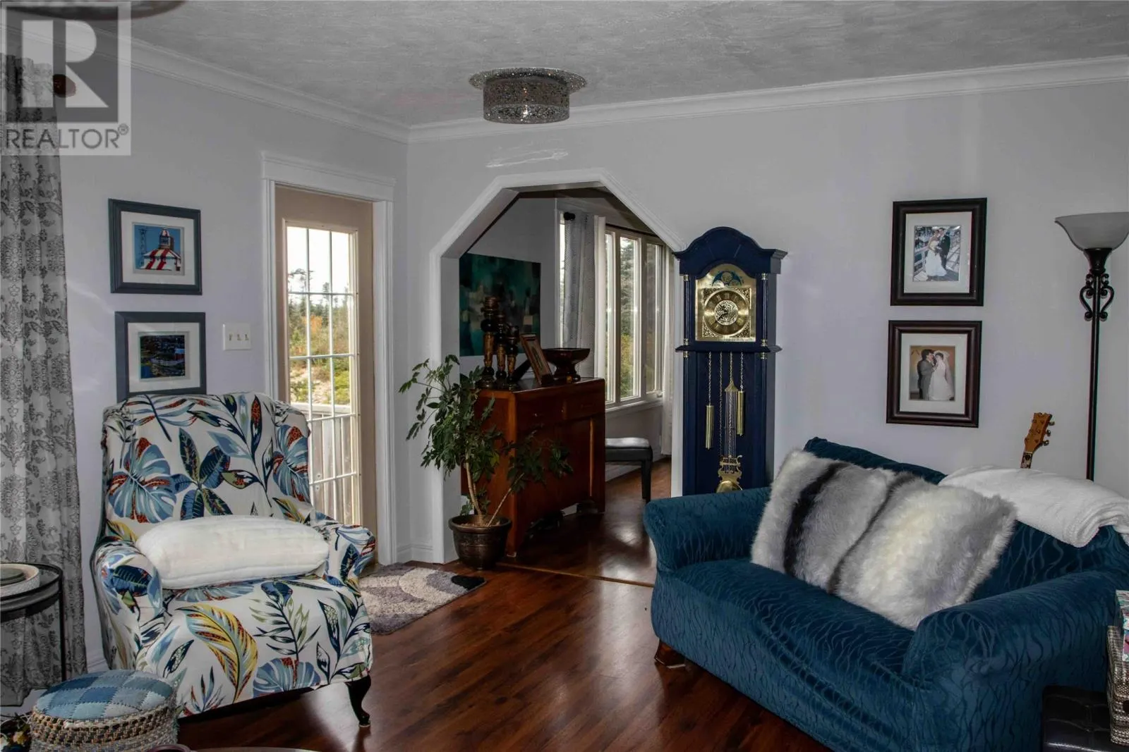 253 John Cabot Drive
