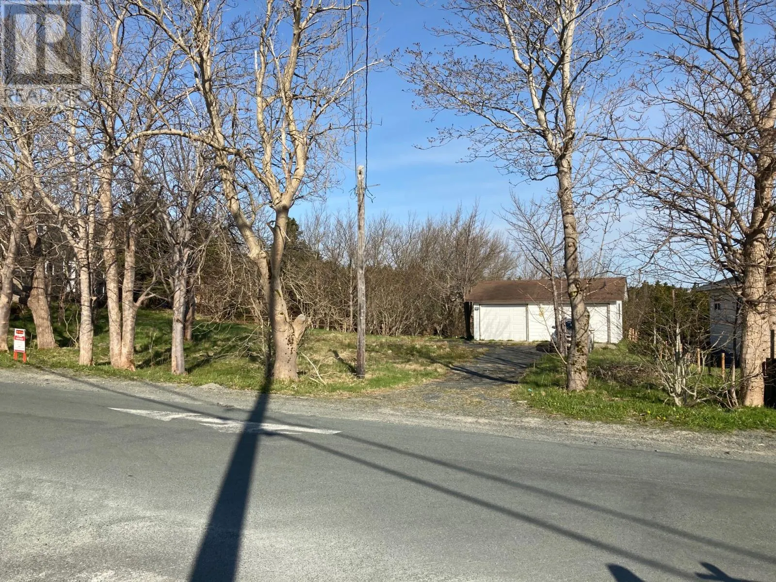 104 North Pond Road