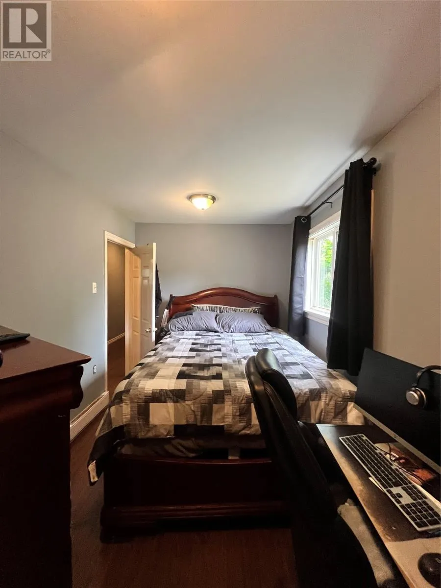 19-21 Cabot Road