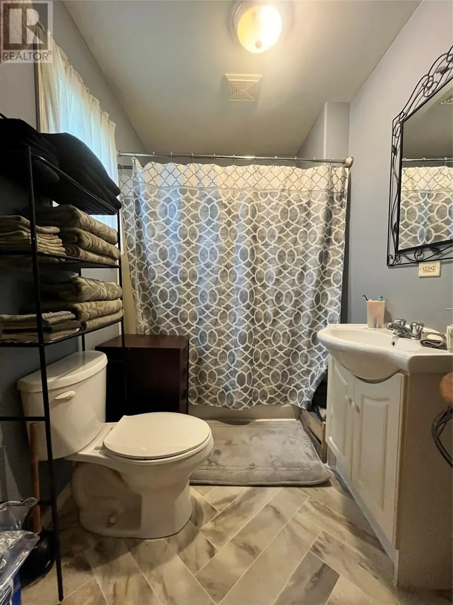19-21 Cabot Road