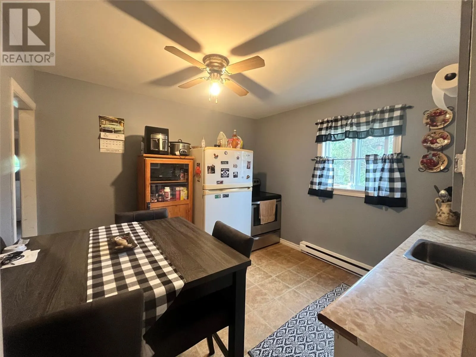 19-21 Cabot Road